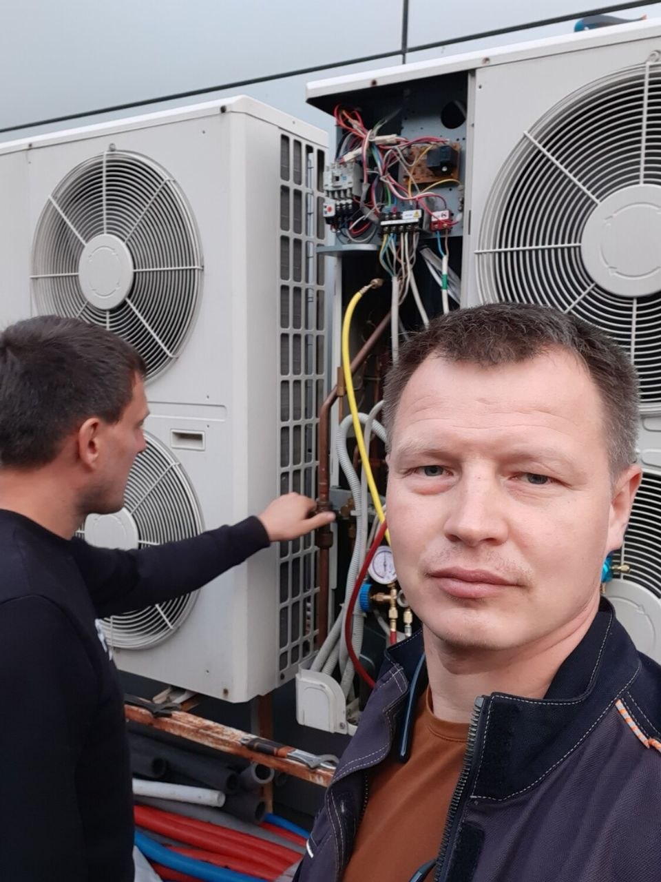 Фото мастера по ремонту компьютеров Рината Сафьянова